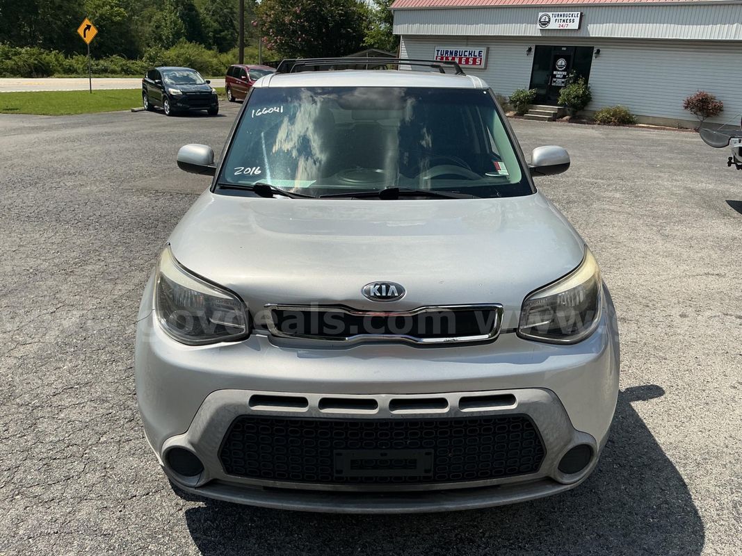 2016 Kia Soul 1.6L-clean title/Automatic/runs / drives