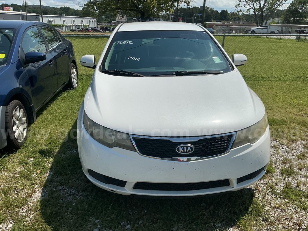 2012 Kia Forte EX 2.0L clean title/clean carfax-NO RESERVE-(Read Description)