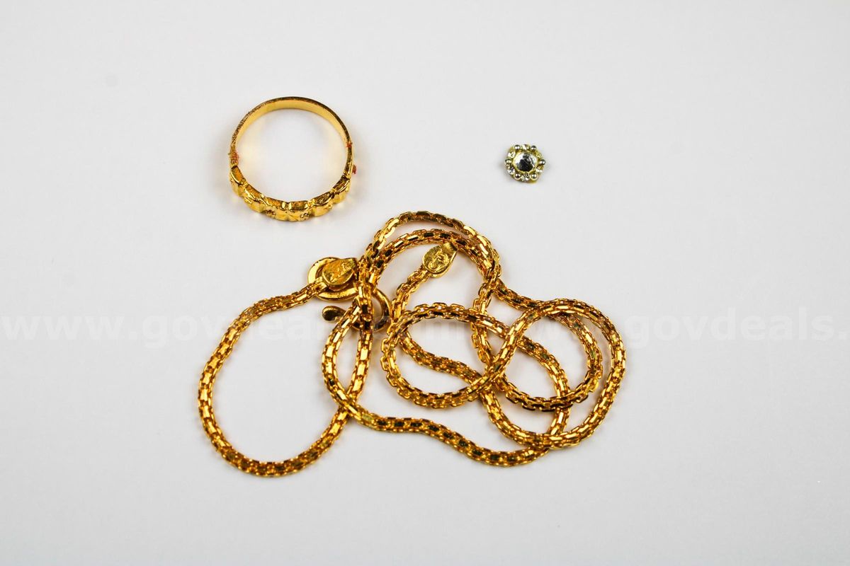 22kt Gold Jewelry Lot