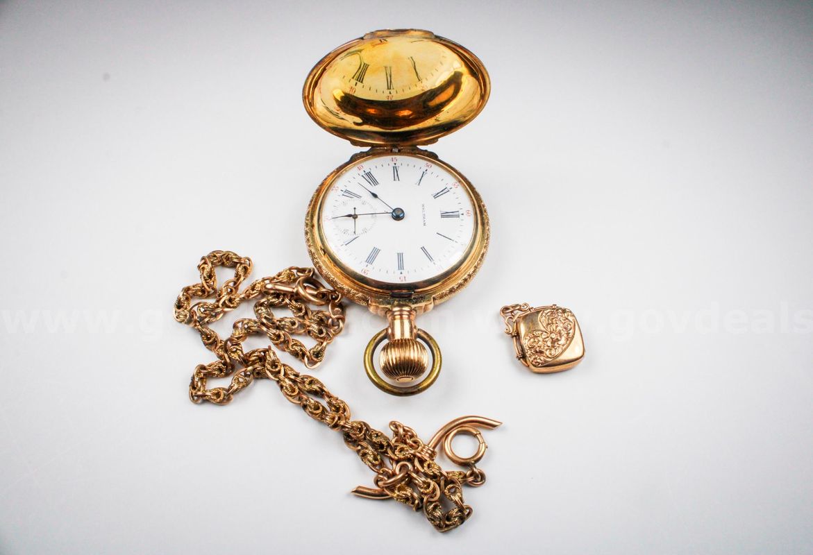 Waltham 14kt Gold Closed Face Pocket Watch and Chain