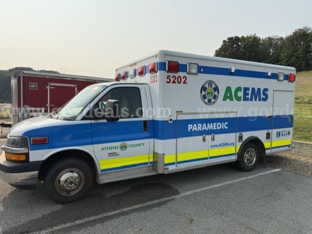 2014 Chevrolet 4500 Horton Ambulance