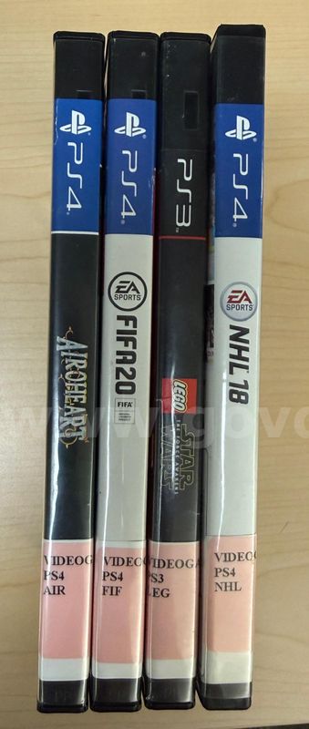 1 lot PS3 and PS4 video games