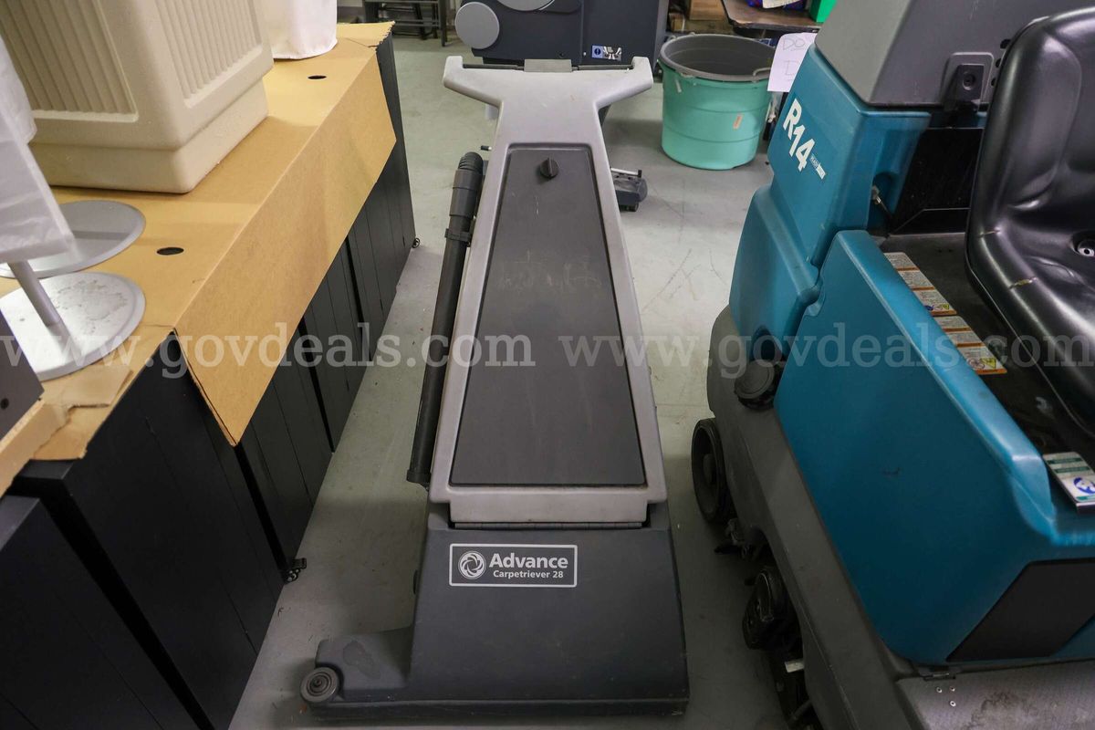 Commercial Wide-Area Vacuum