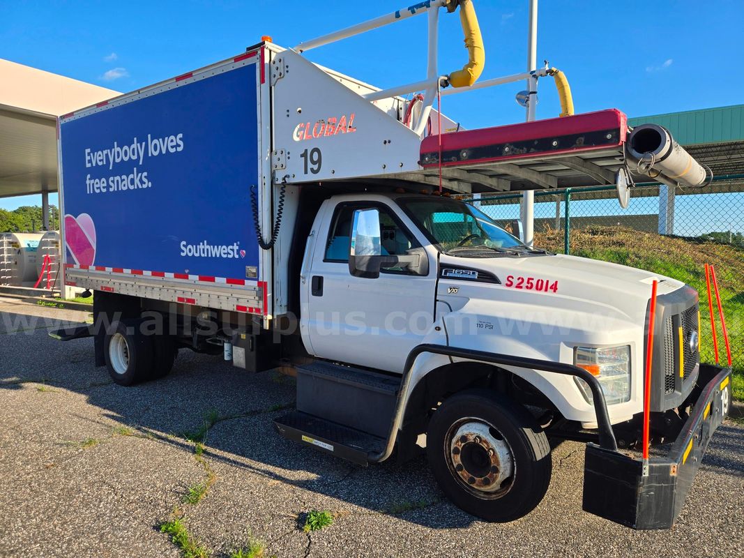 2015 Global CT14-192NP Provo Truck