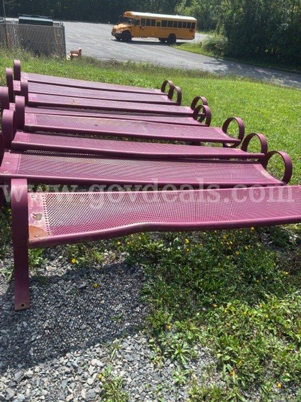 LOT of 8 Outdoor benches