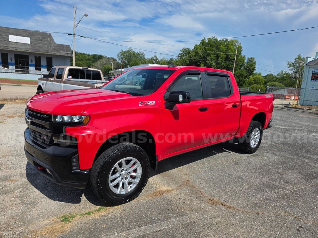 2021 Chevrolet Silverado 1500 LT Trail Boss Crew Cab 4WD