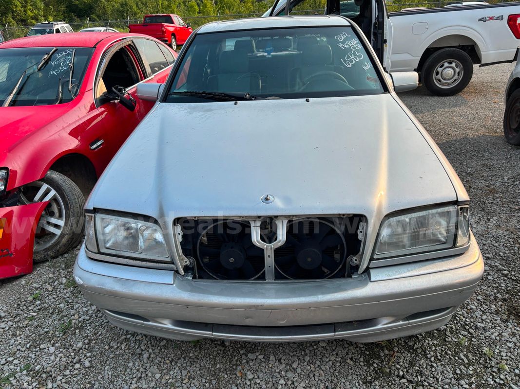 2000 Mercedes-Benz C-Class