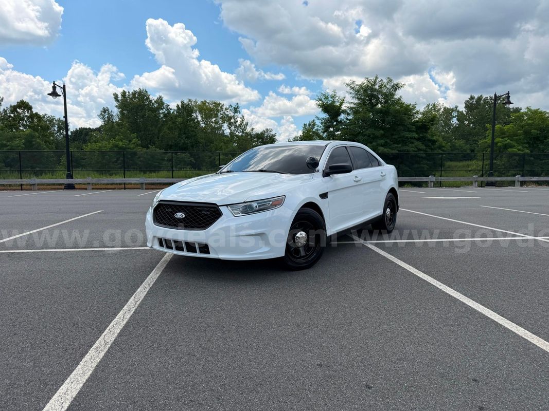 2019 Ford Taurus Police Ready To Go Equipped!
