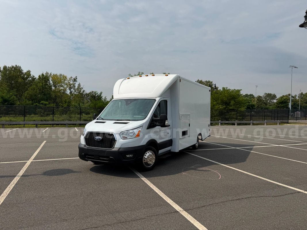 2020 Ford Transit T350 HD Embassy Fortress Dually Twin Turbo Low Miles!!!