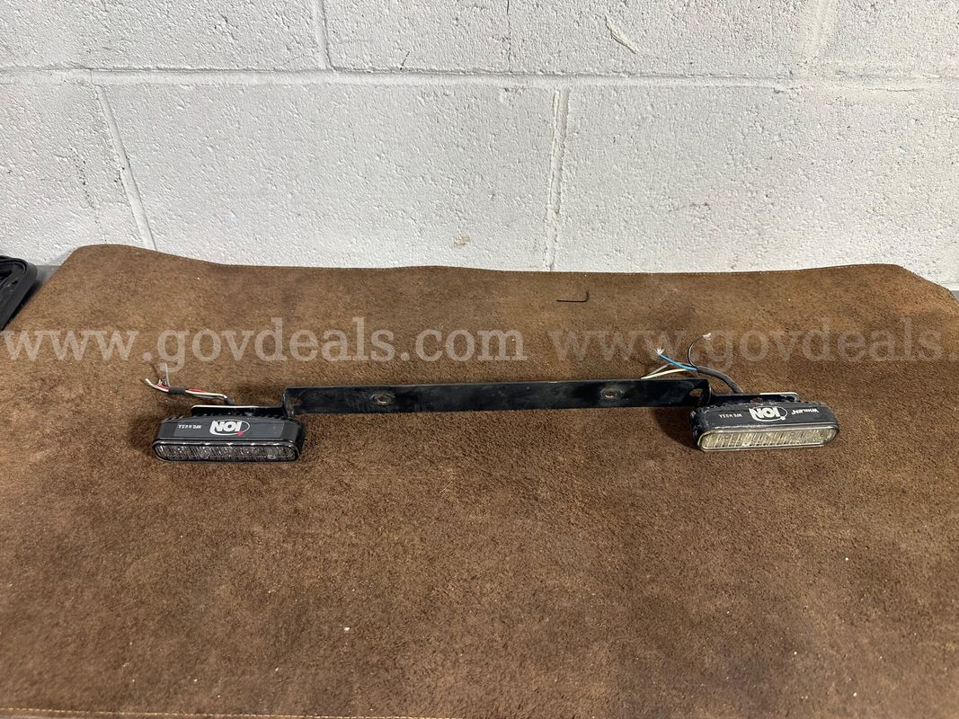 Pair of Whelen Ions With License Plate Bracket, Red & Blue-WILL SHIP