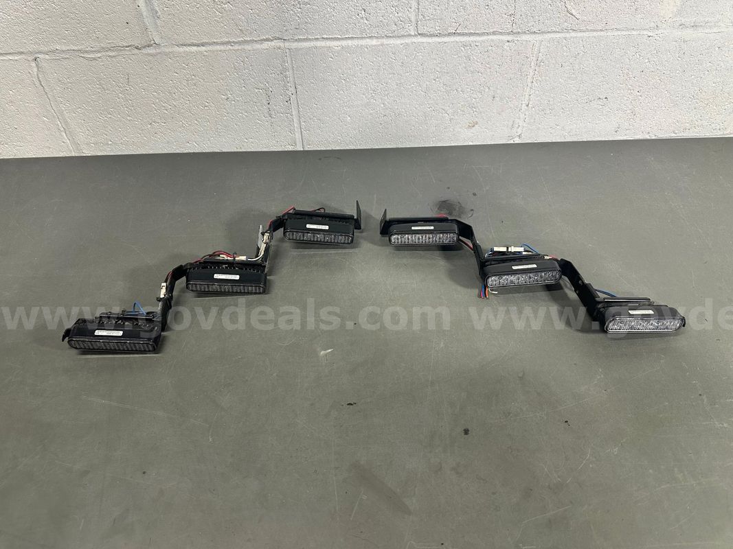 Whelen Ion Outer Edge Brackets with Lights 20+ Ford FPIU-WILL SHIP