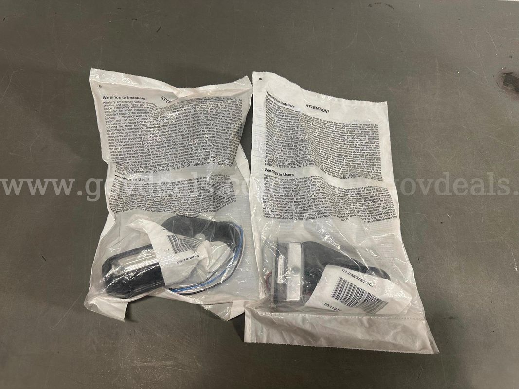 NOS Pair Whelen LinZ-6 Surface Mount Lights Red-Blue -WILL SHIP