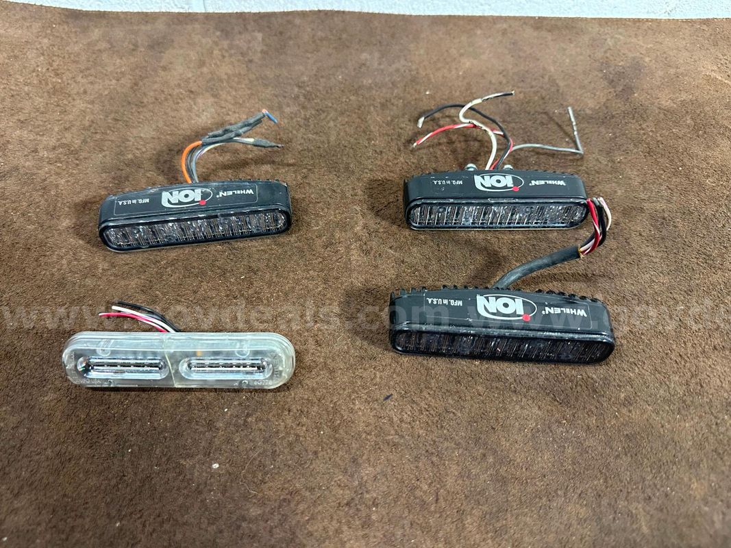 Whelen Ion Lot of 4 -WILL SHIP
