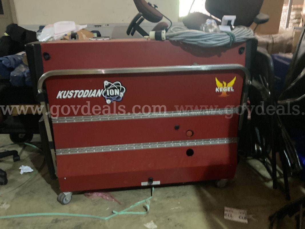 Kegel Kustodian Ion Bowling Lane Machine