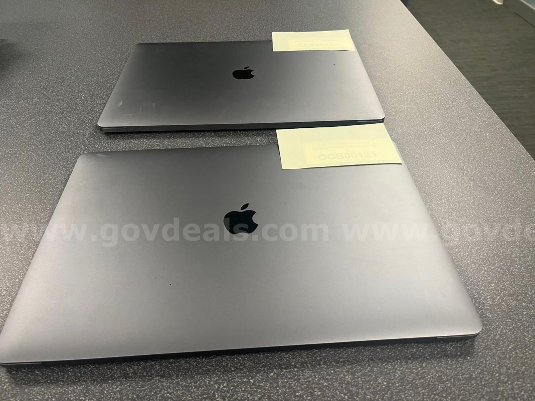 LL 81: MacBook Pro Laptops QTY: 2