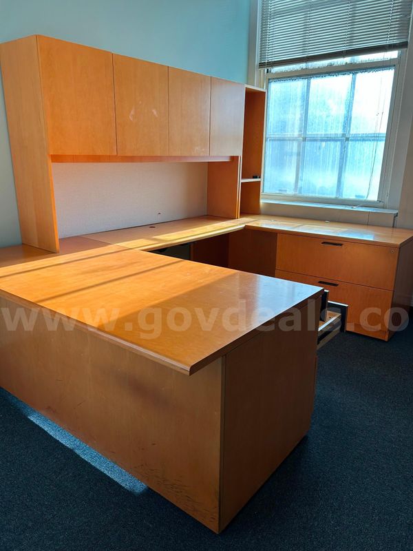1 Lot of 20 - Used Blonde Wood Office Furniture (2ND Floor)
