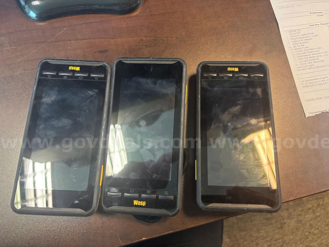9 access point wireless 3 hand held scanners