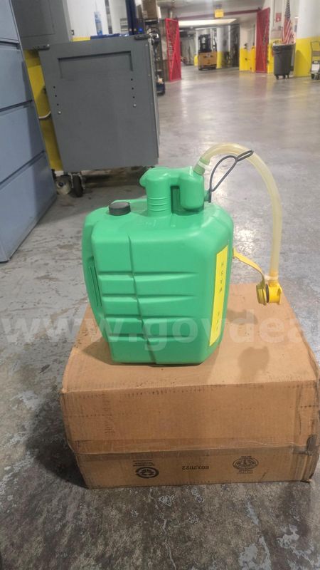 Mini Eyewash Station 3.5 Gallons