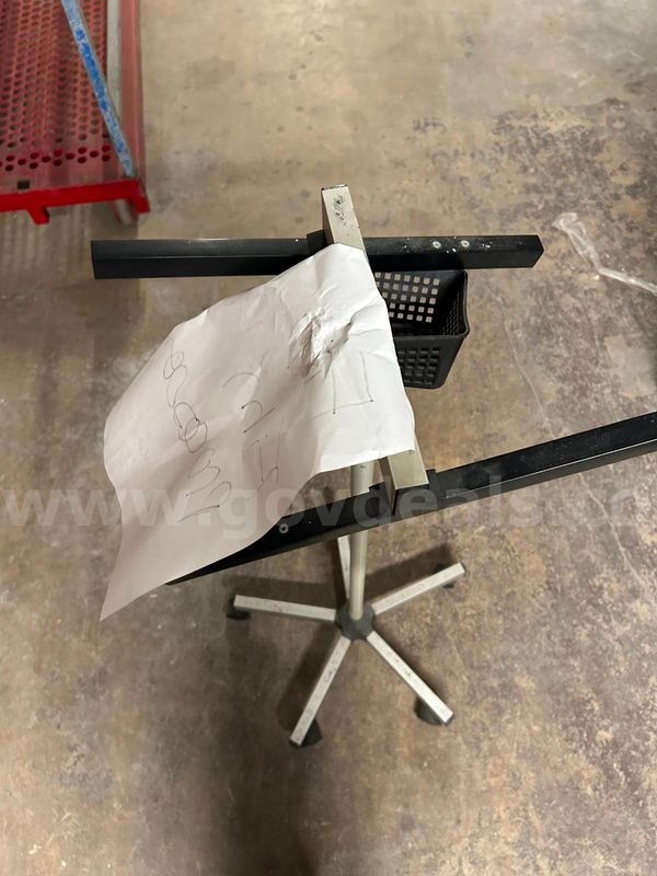 Support Stand with wheels