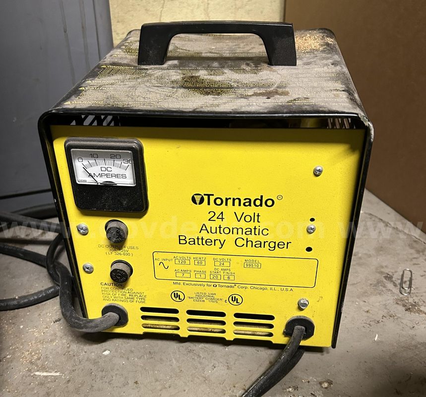 Automatic Battery Charger