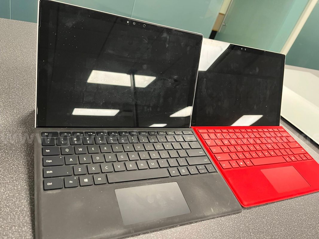 LL 81: Microsoft Surface Pro 3rd Generation Tablets QTY:2