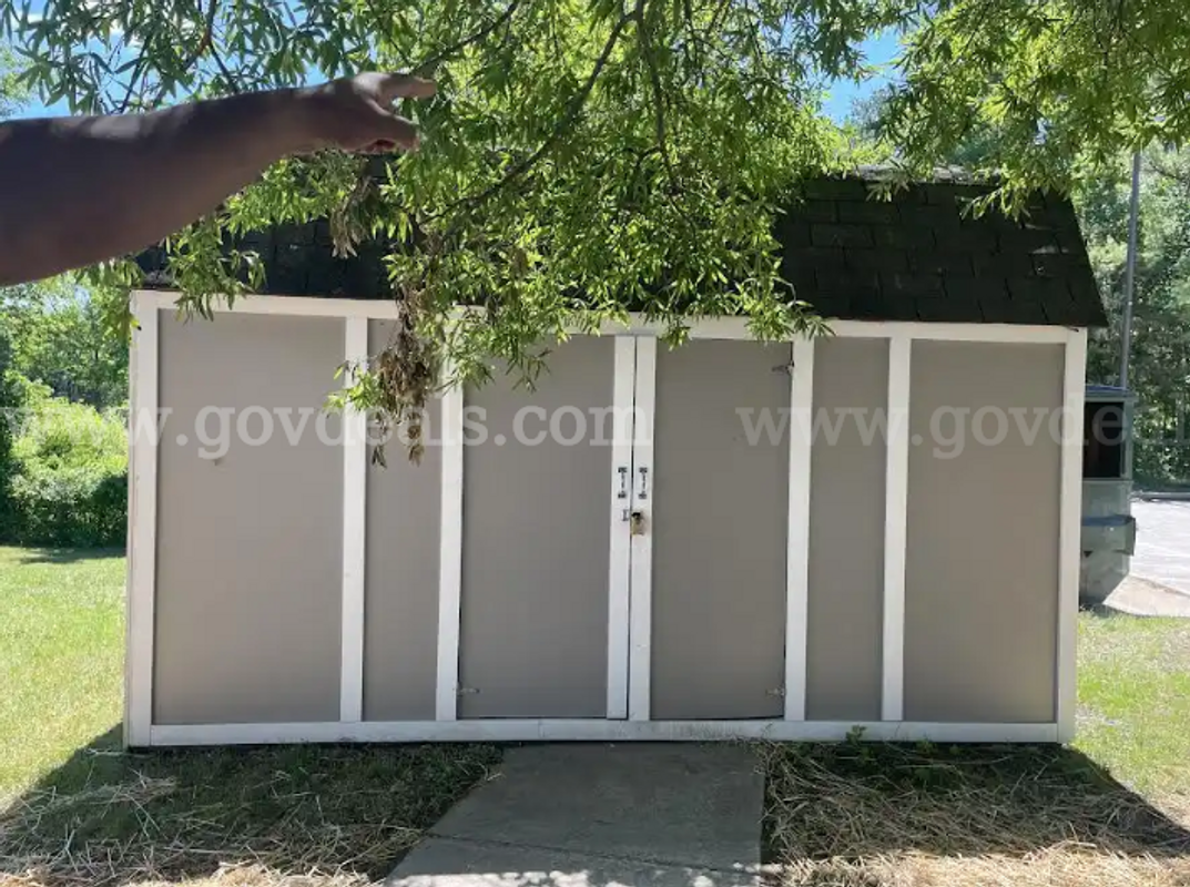 2 Outdoor Sheds