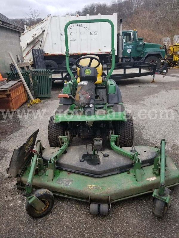 2002 John Deere 1420 Lawn Tractor w/ 72" Mow Deck