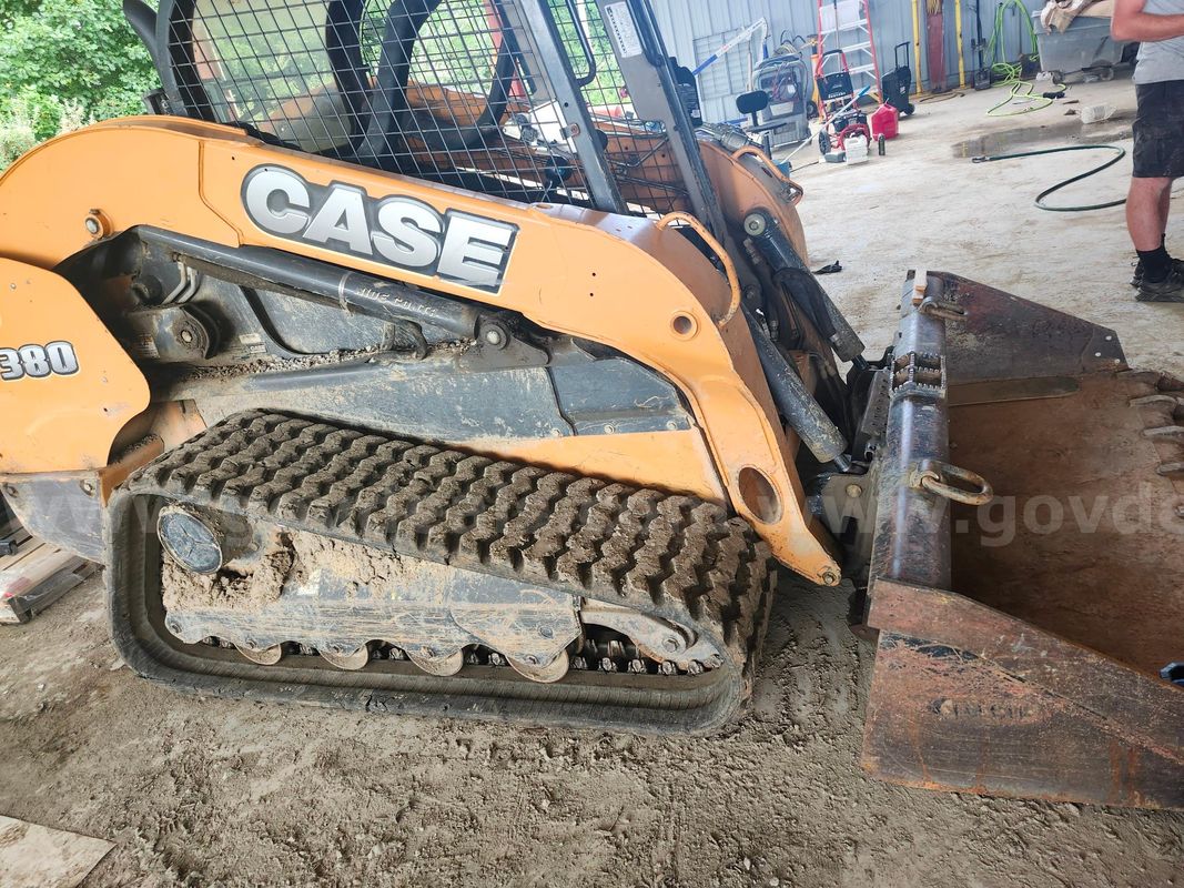 2016 CASE TV380 Compact Tracked Skidster w/ Hydraulic Jackhammer