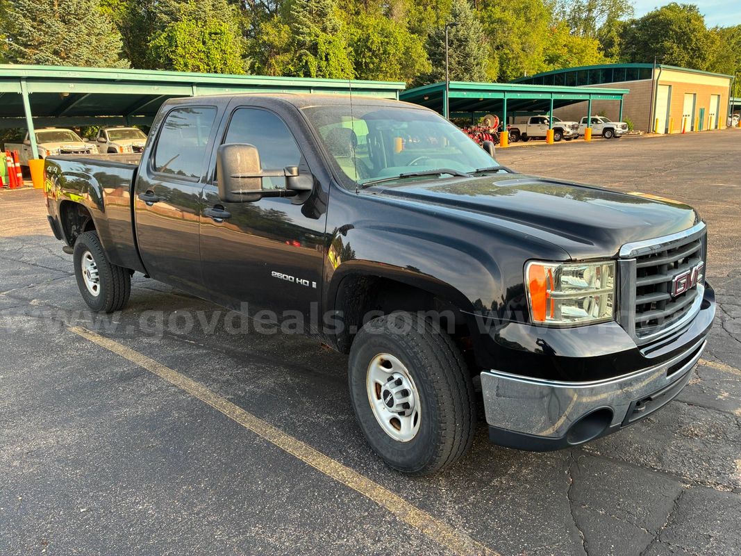 2009 GMC Sierra 2500HD Work Truck Crew Cab Std. Box 4WD