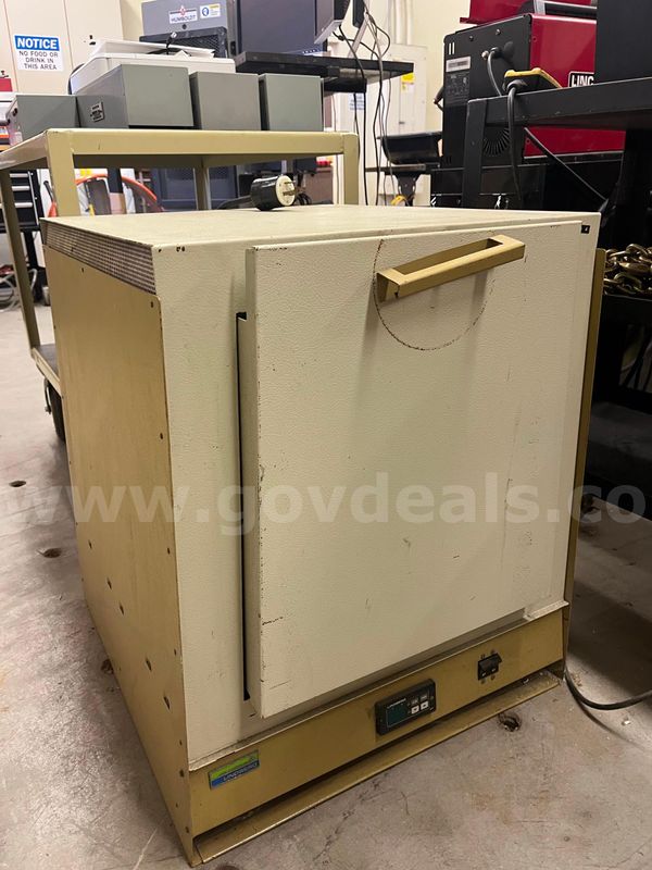 Lindberg Industrial Oven; QTY: 1