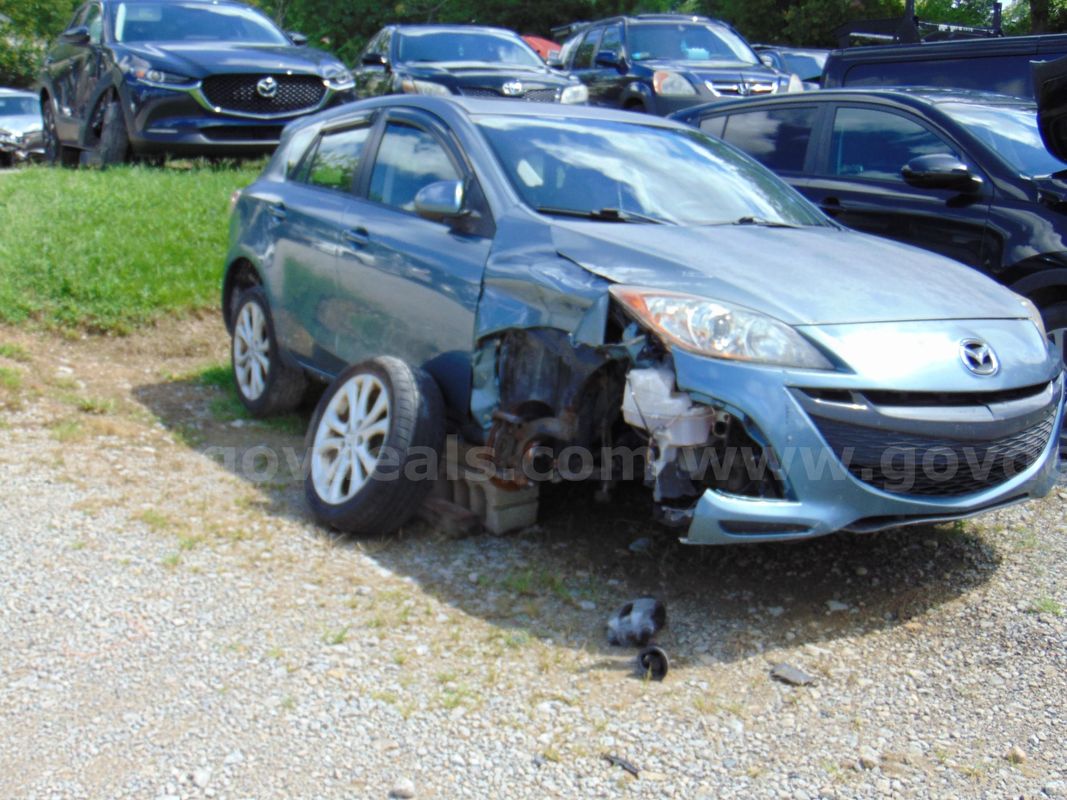 2010 Mazda MAZDA3 s Sport 5-Door