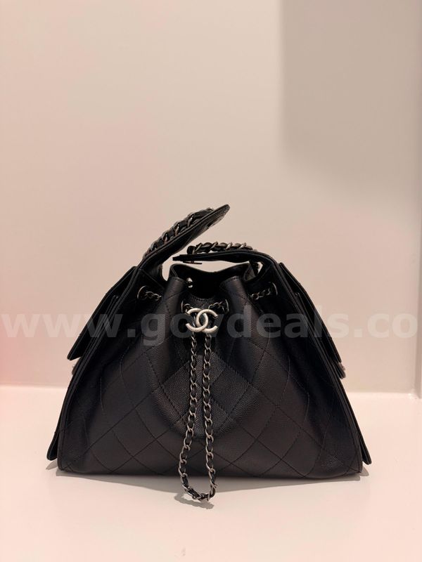 WILL SHIP Black Leather Purse