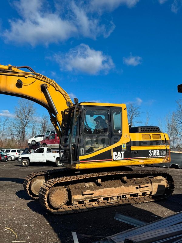 Reduced Reserve!!! 2005 Caterpillar 318bn Excavator With 2005 S325 Hydraulic Demolition Steel Shear