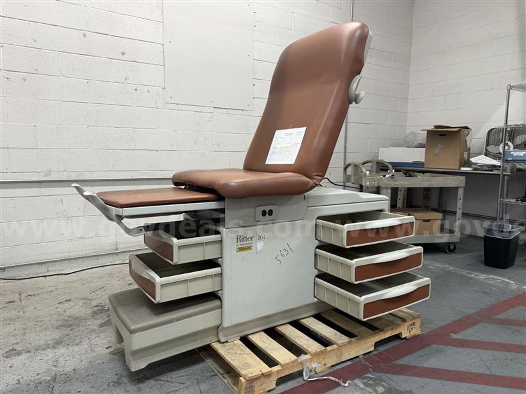 RITTER 204-001 EXAM TABLE, SN#V545631