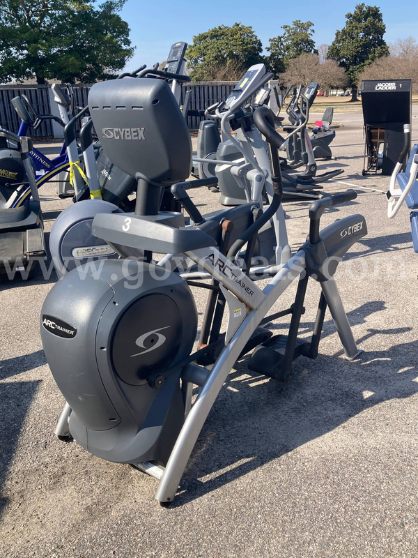 Cybex 771AT Arc Trainer