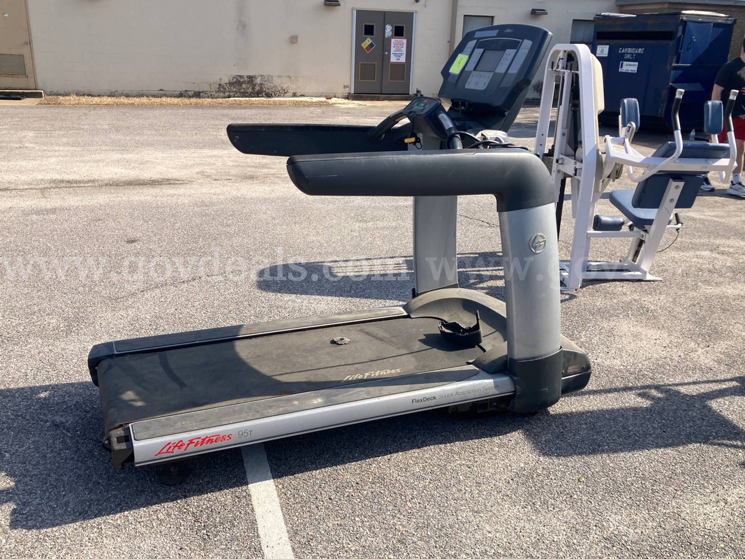 Lot of (3) Life Fitness 95T Treadmills