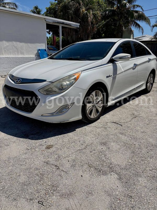 2013 Hyundai Sonata Hybrid