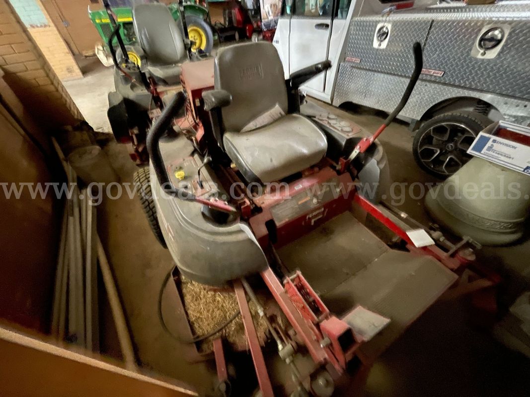 Ferris IS® 4000 Zero-Turn Mower - 390 Hours - Non-Running