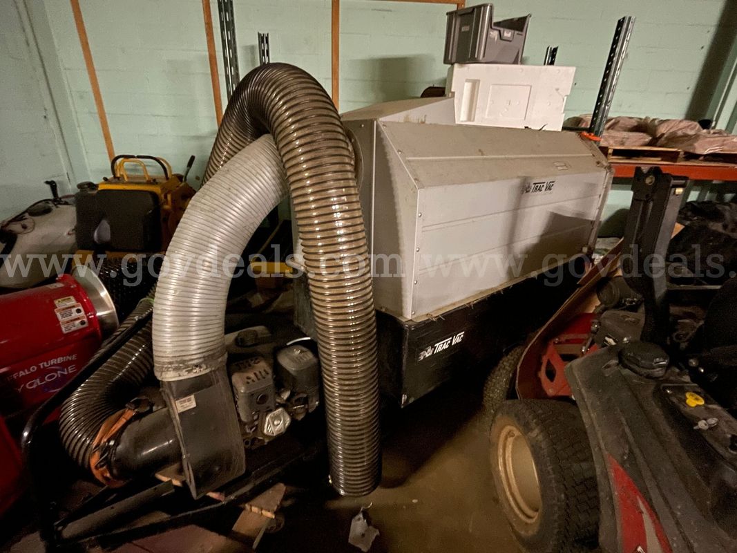 Trac Vac Tow-Behind Lawn Vacuum / Leaf Collection System