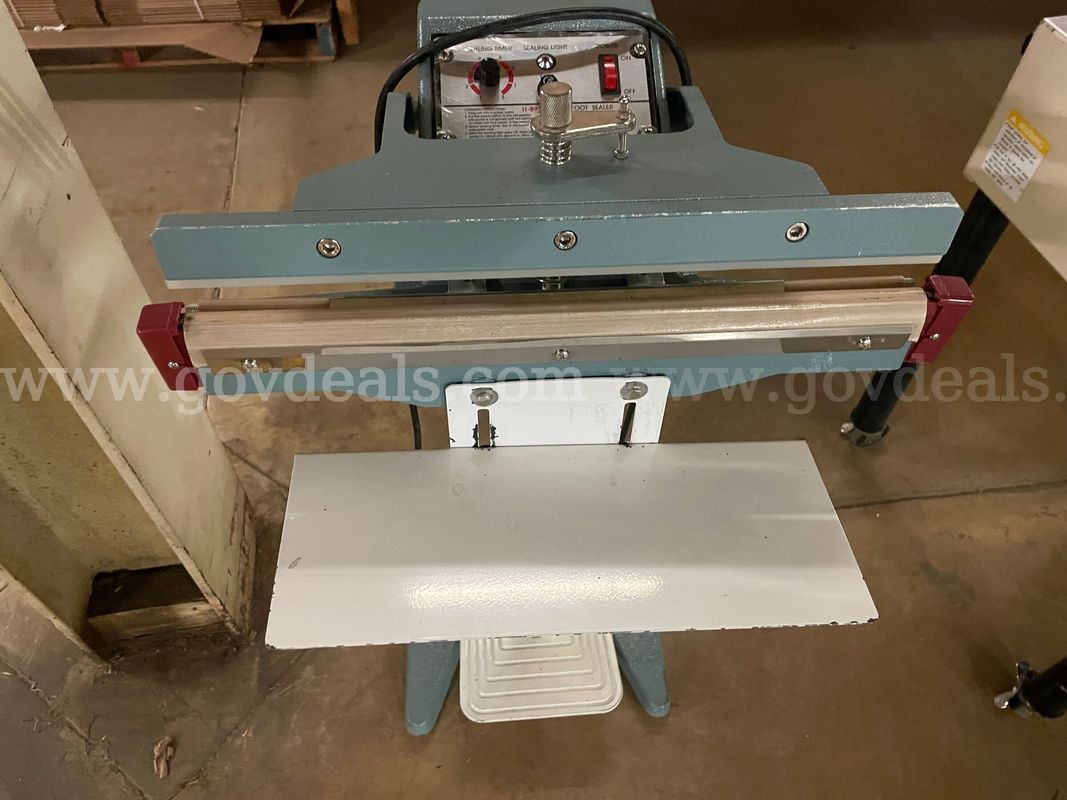 Uline H-89 Impulse Foot Sealer - Model KF-450F