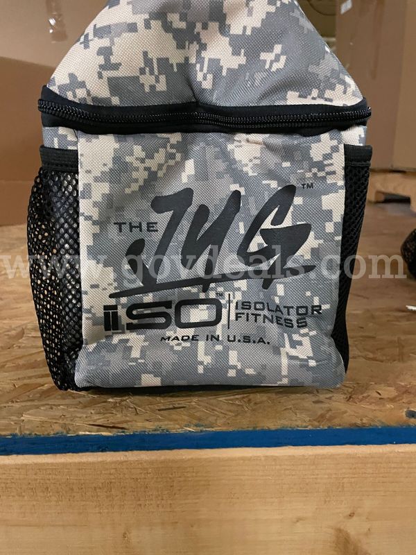 Insulated 1-Gallon Tote Carriers Camo (48Total) – New in Boxes