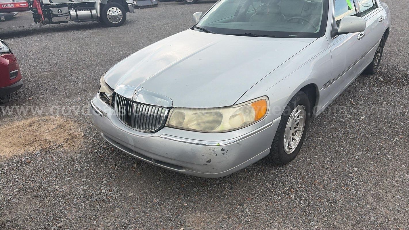 1998 Lincoln Town Car
