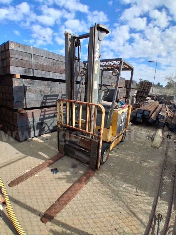 1994 Yale ERC060 electric forklift 6K capacity