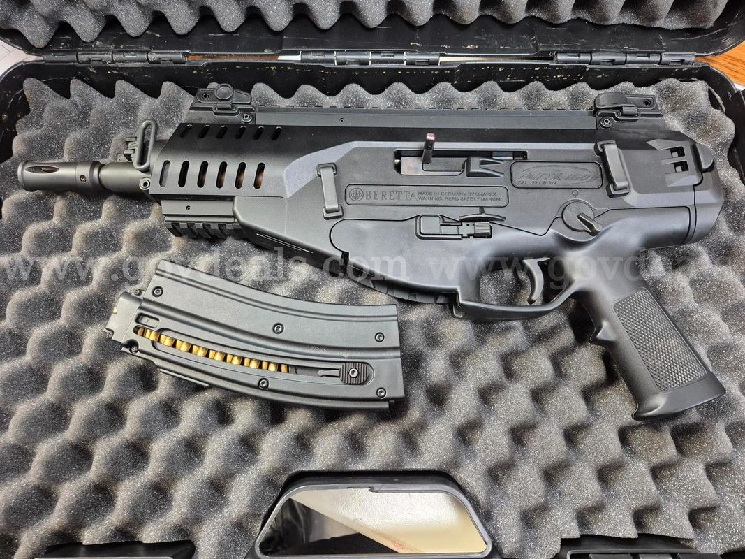 Umarex / Beretta Arx 160 22lr W/1 20 Rd Mag & Hard Sided Case
