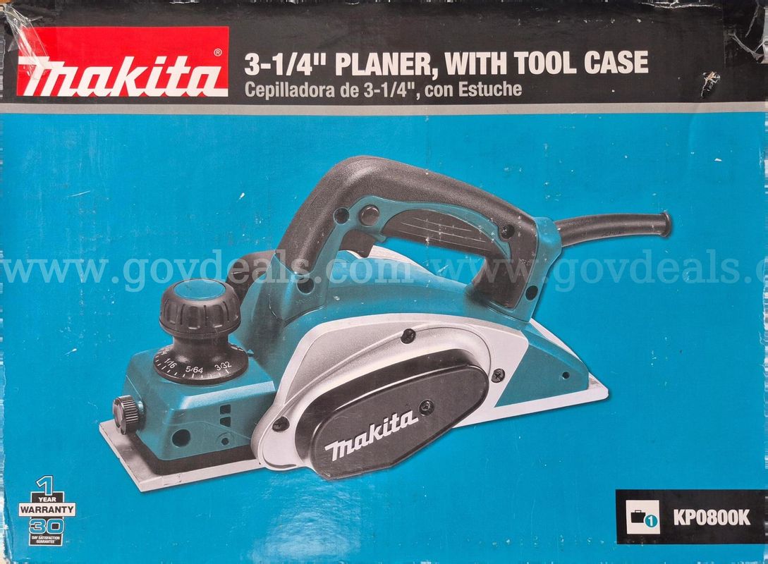 Makita 3 1/4" planer w/case