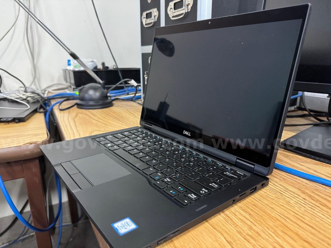 Lot #1 of 50 Dell 7390 Laptops
