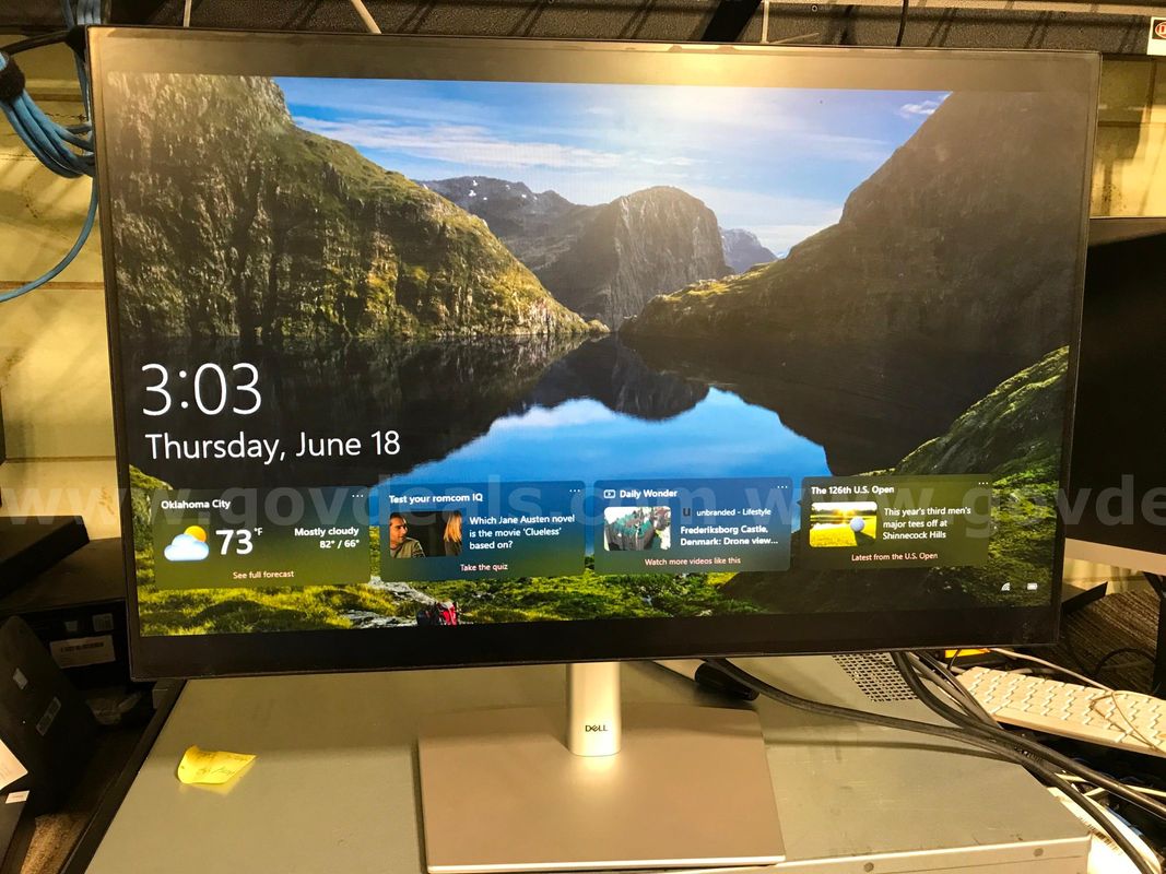 Lot Of Approx. 9 Dell U2421e 24" Lcd Monitors