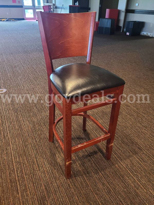 Lot of (17) Cushioned Bar Stool
