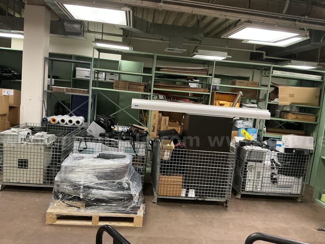 LOT OF ELECTRONIC EQUIPMENT