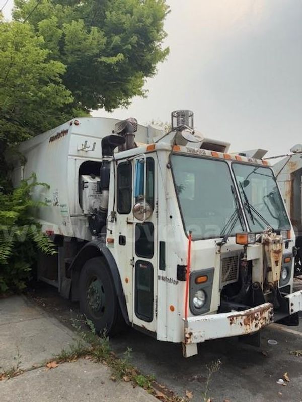2013 Mack LEU600